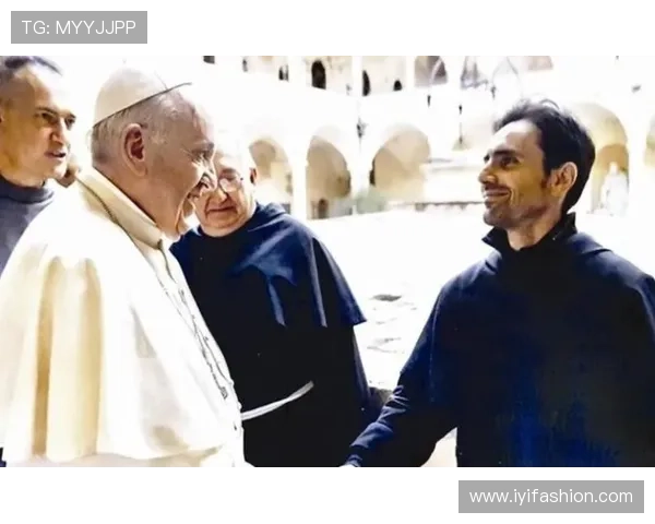 洛鲁索转行神父曾与皮耶罗并肩