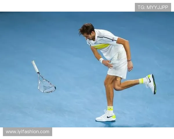 梅总双蛋失控摔拍被罚五万